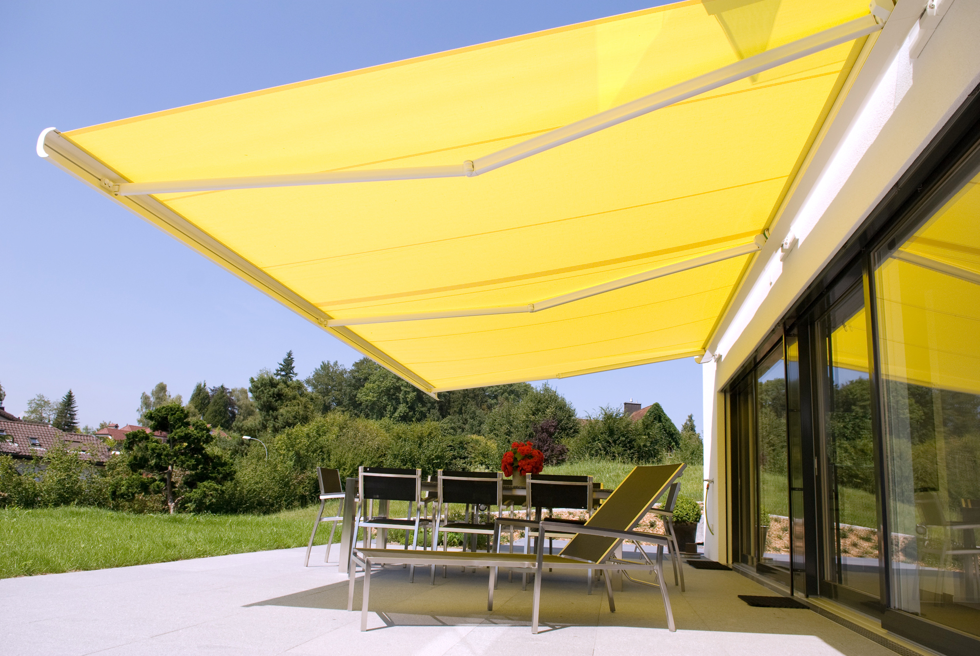 Toldo de Brazos Retráctiles